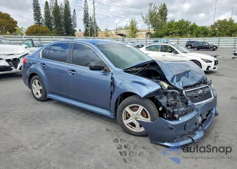 2013 Subaru Legacy 2.5I z USA, uszkodzony, nr VIN 4S3BMBA67D3022433
